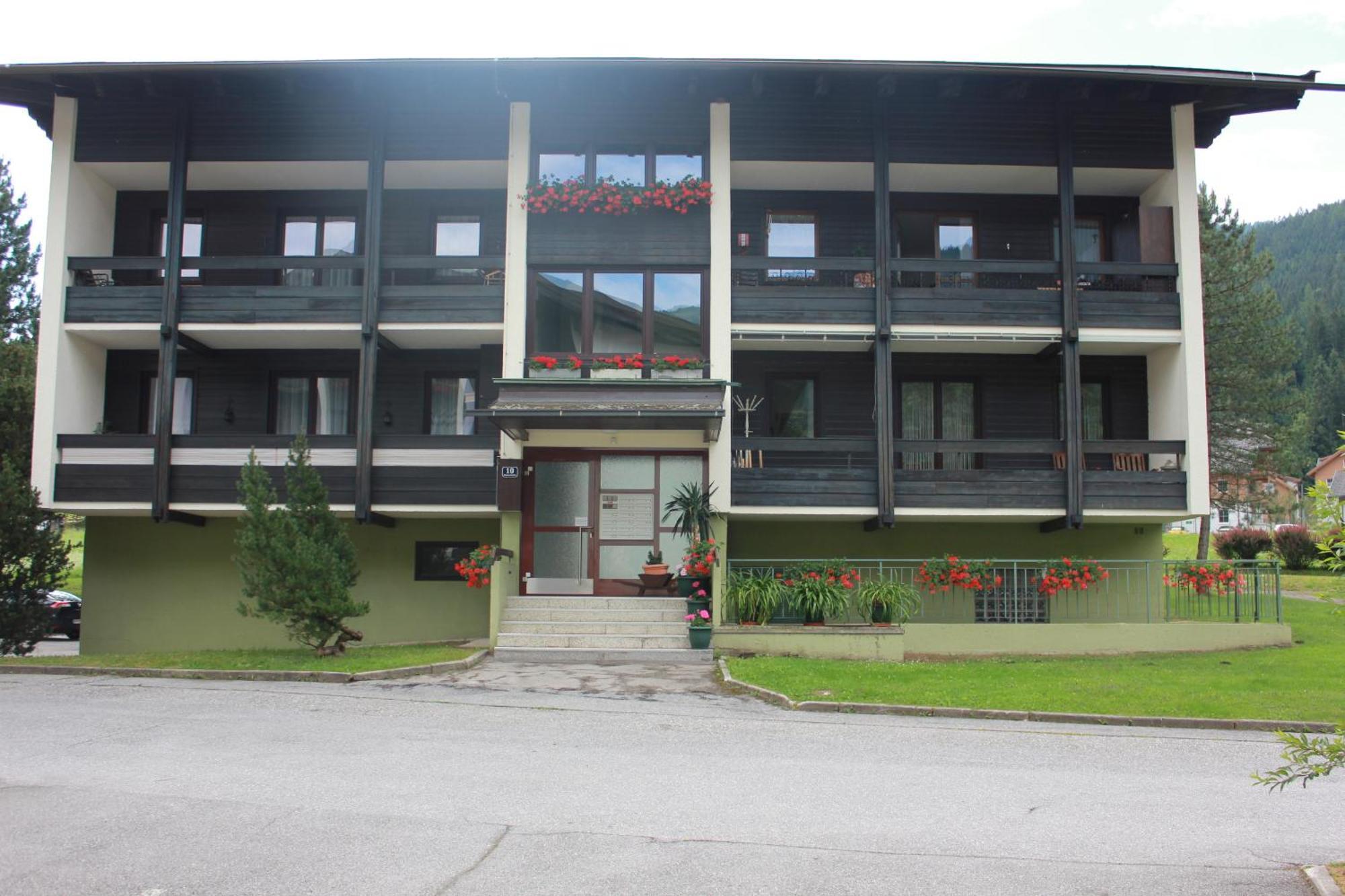 Appartementanlage Thermenblick Ski In & Ski Out Bad Kleinkirchheim Ngoại thất bức ảnh