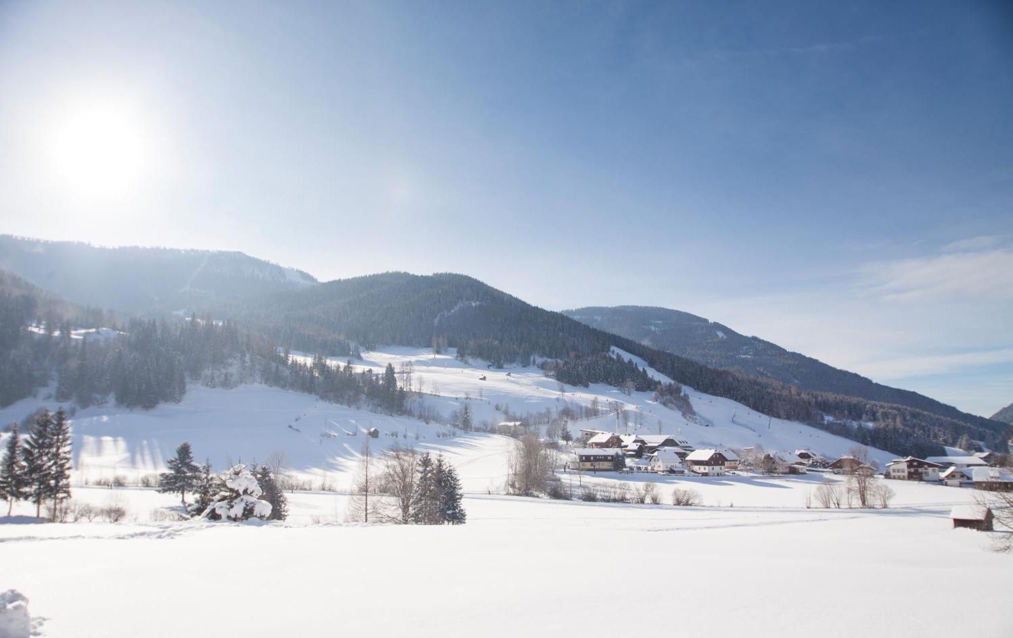 Appartementanlage Thermenblick Ski In & Ski Out Bad Kleinkirchheim Ngoại thất bức ảnh